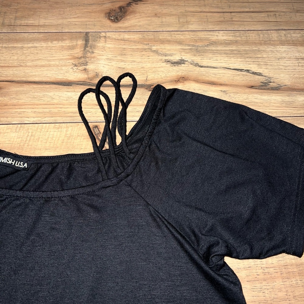black top - Picture 2 of 4